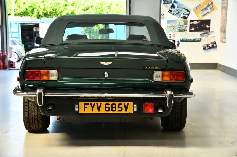 1979 Aston Martin V8 Volante - 4
