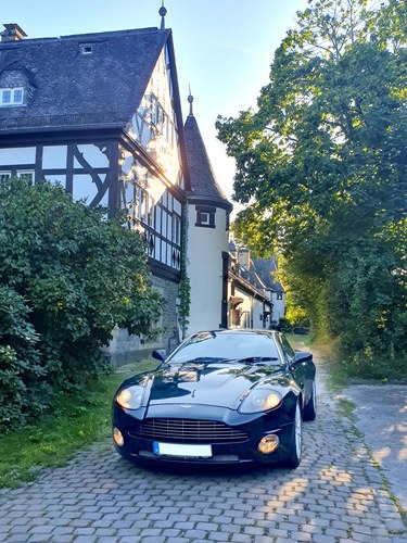 2006 Aston Martin Vanquish