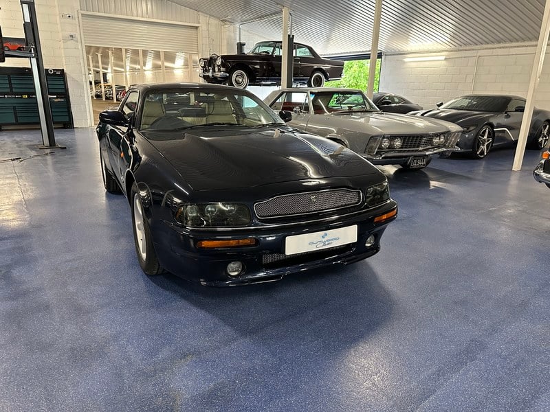 1997 Aston Martin V8 - 4