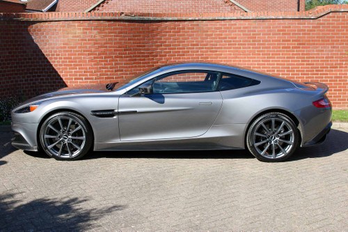 2016 Aston Martin Vanquish - 2