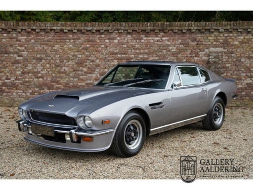 1977 Aston Martin V8 Sports Saloon Desirable LHD, 5 speed manual, For Sale
