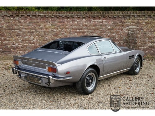 1977 Aston Martin V8 - 6