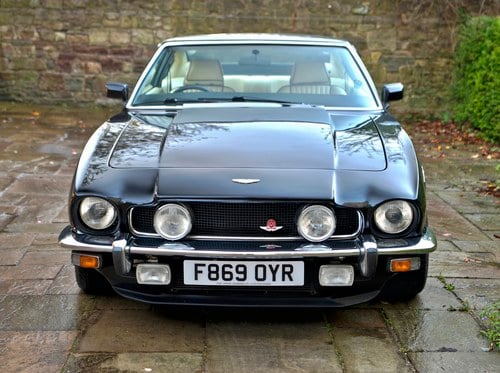 1989 Aston Martin V8 - 2