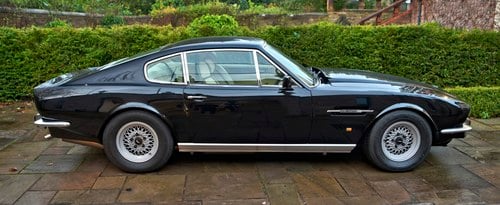 1989 Aston Martin V8 - 3