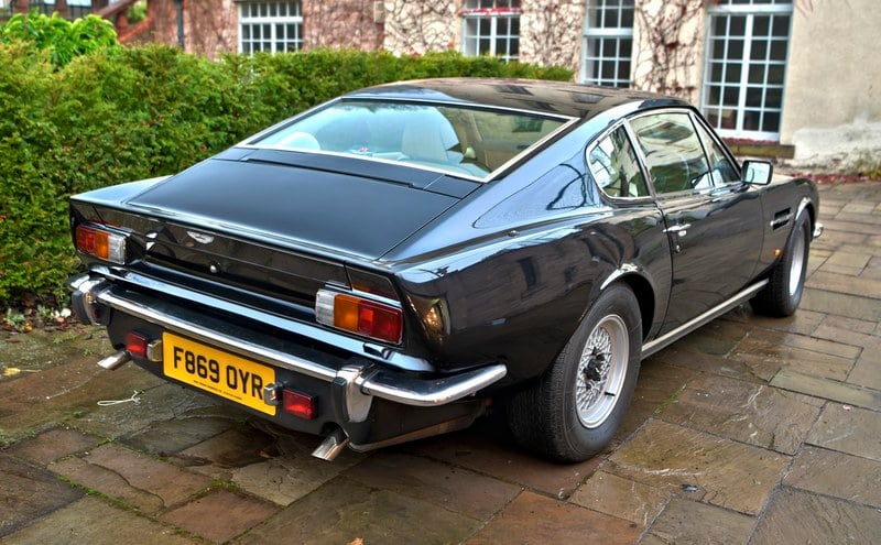 1989 Aston Martin V8 - 4