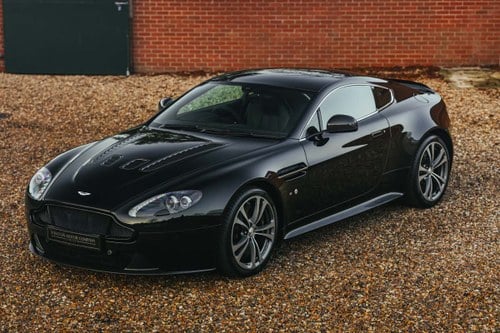 2014 Aston Martin Vantage - 6