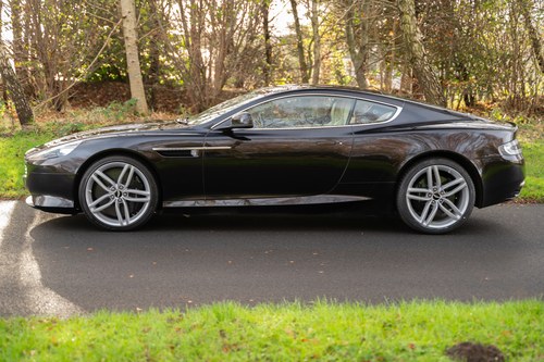 2012 Aston Martin Virage - 6