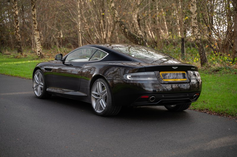 2012 Aston Martin Virage - 7