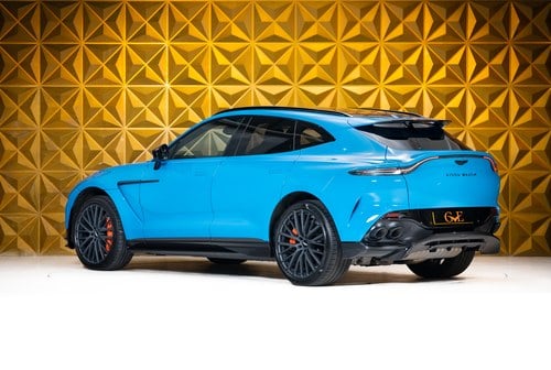 2022 Aston Martin DBX