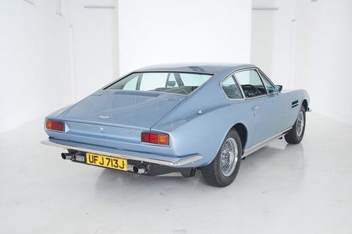 1971 Aston Martin DBS - 6