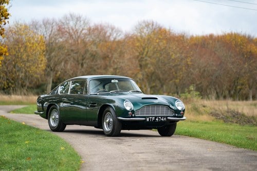 1970 Aston Martin DB6 - 5