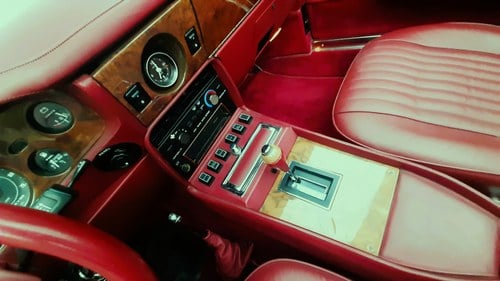 1987 Aston Martin V8 Volante - 9
