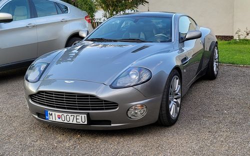 2003 - Aston Martin Vanquish , 2+2 , LHD (picture 1 of 27)