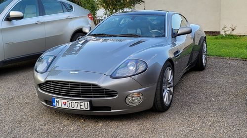 Picture of 2003 - Aston Martin Vanquish , 2+2 , LHD - For Sale