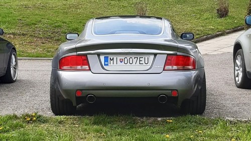 2003 Aston Martin Vanquish - 2