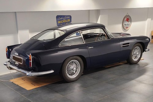 1959 Aston Martin DB4 - 6