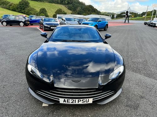 2021 Aston Martin V8 Vantage
