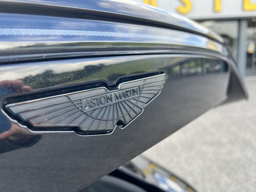2021 Aston Martin V8 Vantage - 9