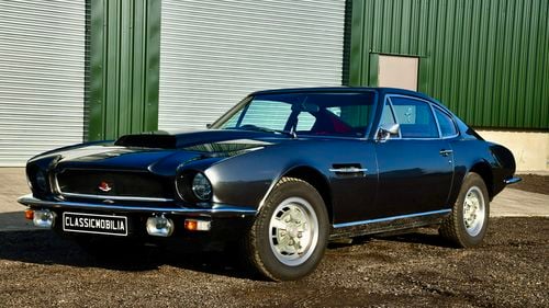 Picture of 1976 Aston Martin V8 Saloon - For Sale