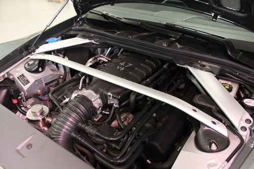2017 Aston Martin V8 Vantage - 5