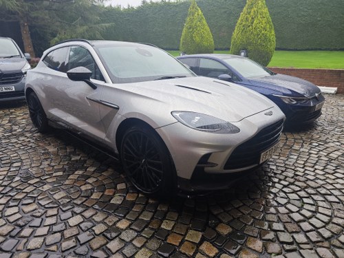 2023 Aston Martin DBX 707 En Venta