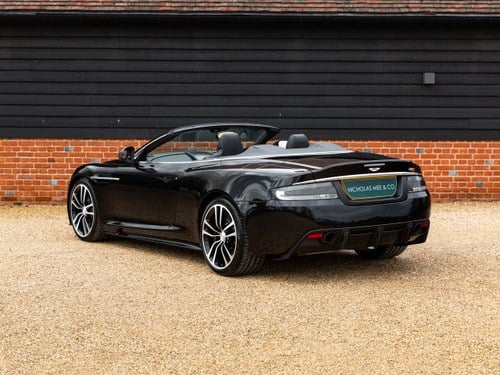 2012 Aston Martin DBS - 5