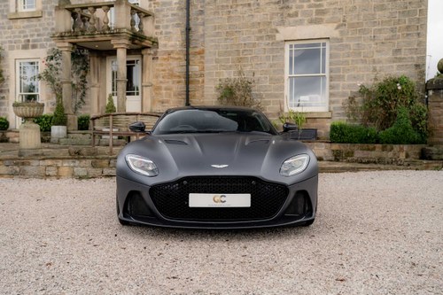 2019 Aston Martin DBS - 2