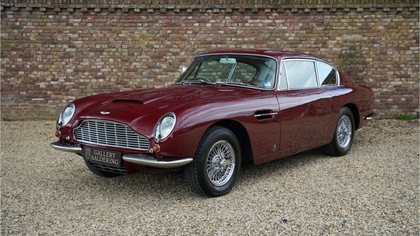 Aston Martin DB6 Vantage Mk1 with manual gearbox This is an