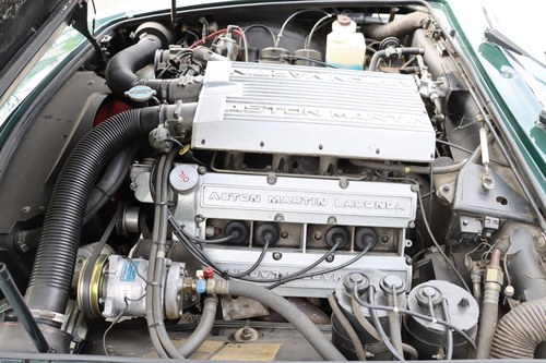 1982 Aston Martin V8 - 8