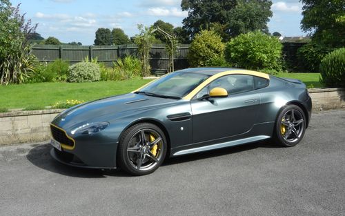 2015 Aston Martin V8 Vantage (picture 1 of 20)