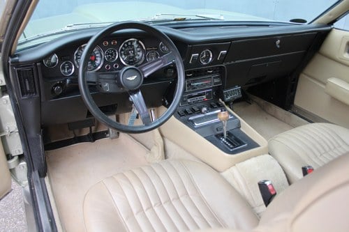 1974 Aston Martin V8 - 3