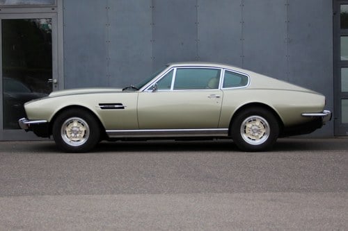 1974 Aston Martin V8 - 5