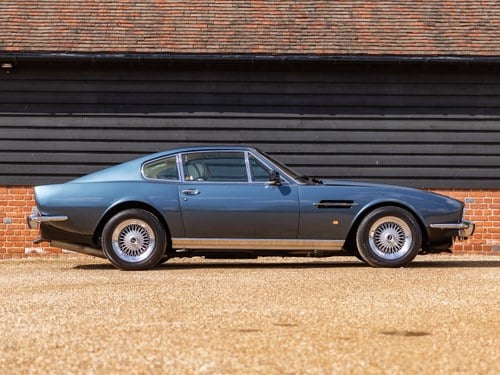 1988 Aston Martin V8