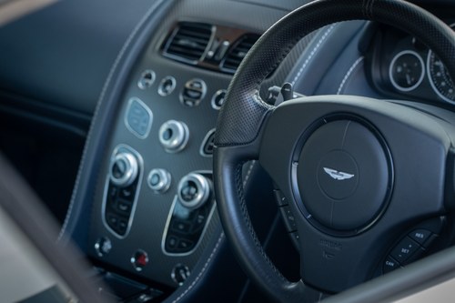 2017 Aston Martin Vantage - 5