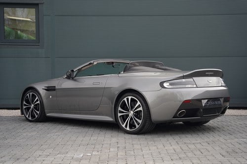 2012 Aston Martin Vantage - 2