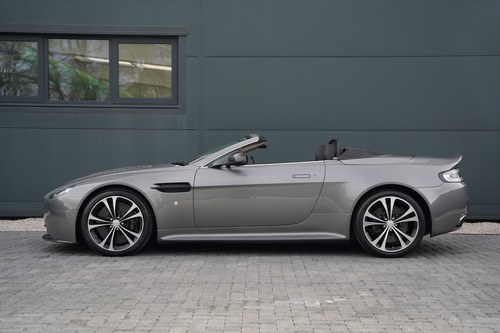 2012 Aston Martin Vantage - 6