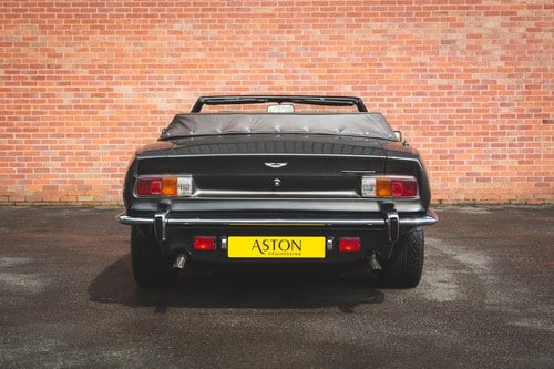 1988 Aston Martin V8 Volante - 6