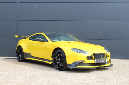 2017 Aston Martin Vantage GT8
