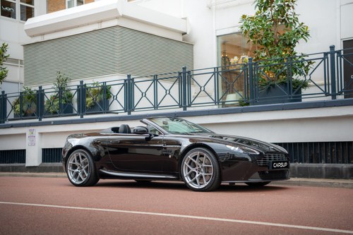 Aston Martin V8 Vantage Roadster 2017 25,000 miles VENDIDO