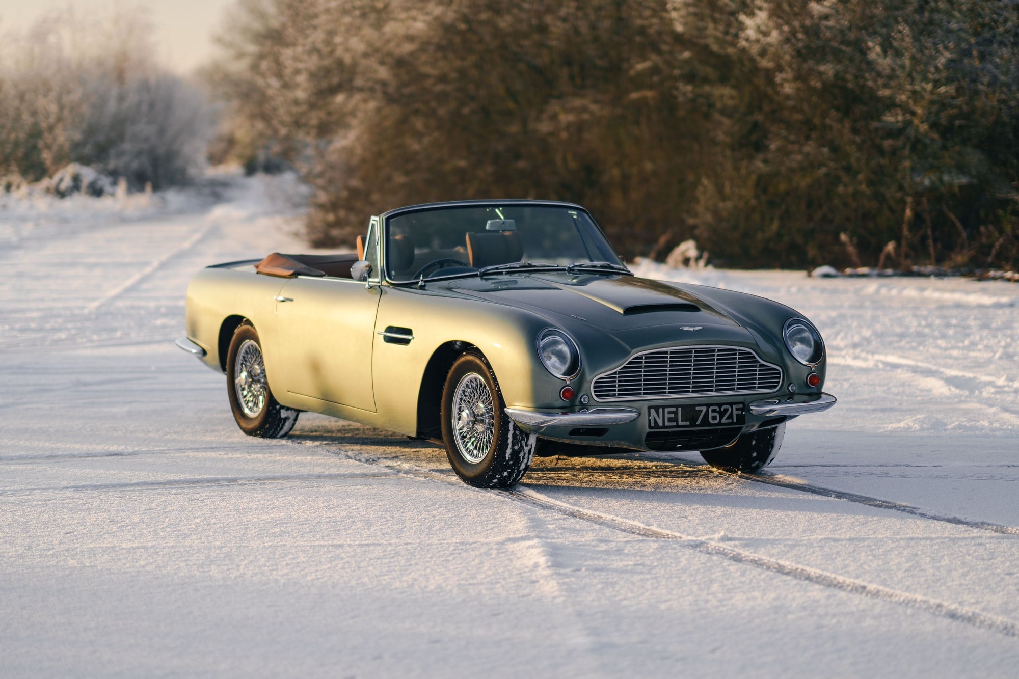 1968 Aston Martin DB6 MKI Volante, foto 2