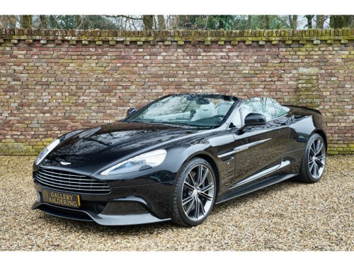 2014 Aston Martin Vanquish Volante 6.0 V12 Low mileage of 22500 k For Sale