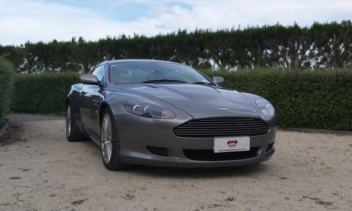 2007 Iconic, Luxury, British Sports Car! In vendita