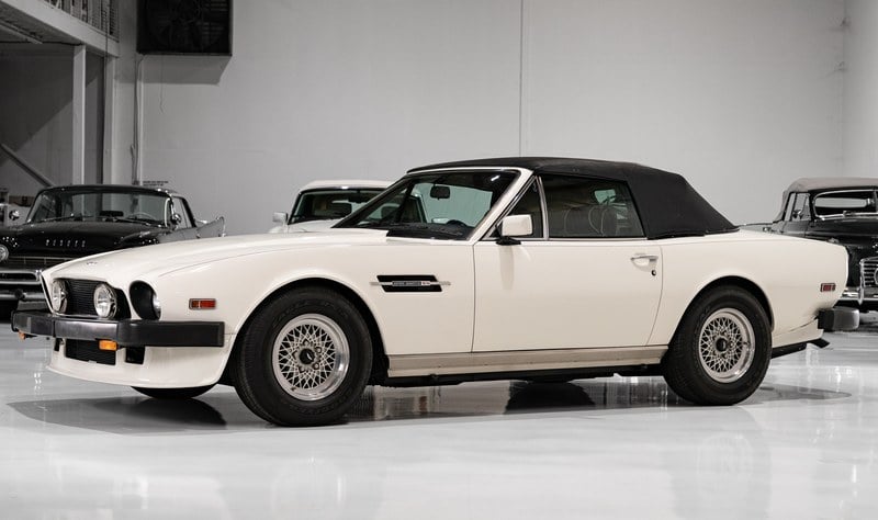 1988 Aston Martin V8 Volante - 2 1988 Aston Martin V8 Volante - 2