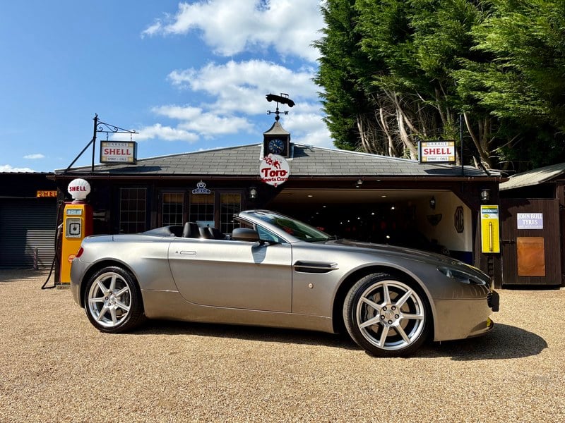 ASTON MARTIN VANTAGE ROADSTER 4.3