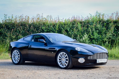 2002 Aston Martin Vanquish