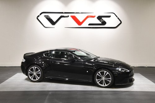 2012 Aston Martin Vantage V12 À venda