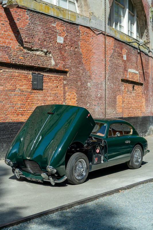 1954 Aston Martin DB2/4 - 2 1954 Aston Martin DB2/4 - 2