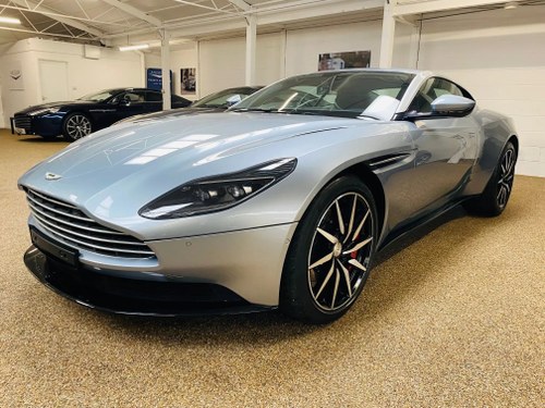 2018 Aston Martin DB11 V8 VERKOCHT