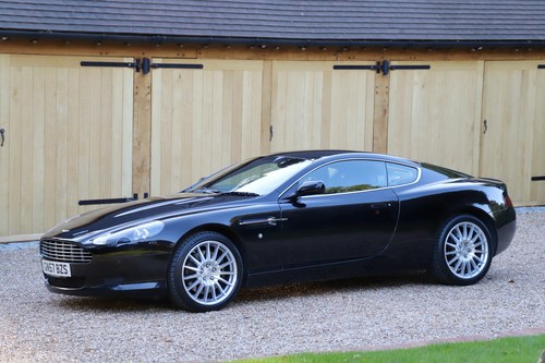 Aston Martin DB9 6.0l V12 Auto, 2007. 2 owners. 63k Miles. À venda