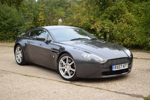 2007 Aston Martin V8 Vantage Manual 1 owner low miles SÅLD